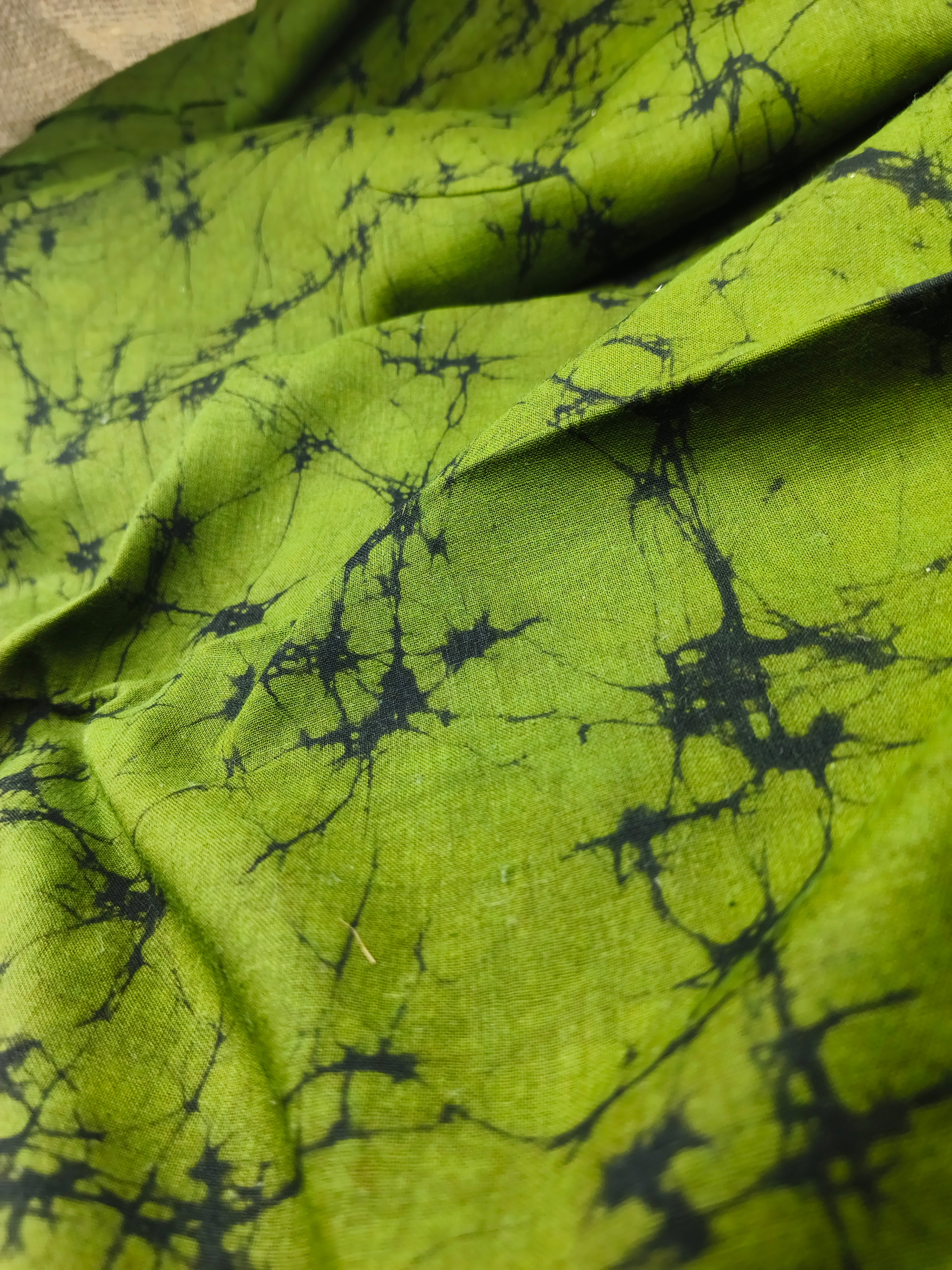 GREEN COTTON HAND BATIK PRINT FABRIC 07